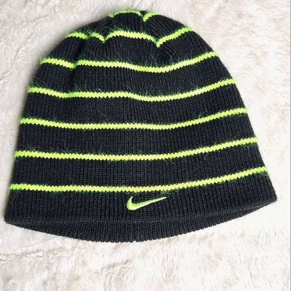 Youth Kid's Nike Striped Beanie, One Size - Picture 1 of 2